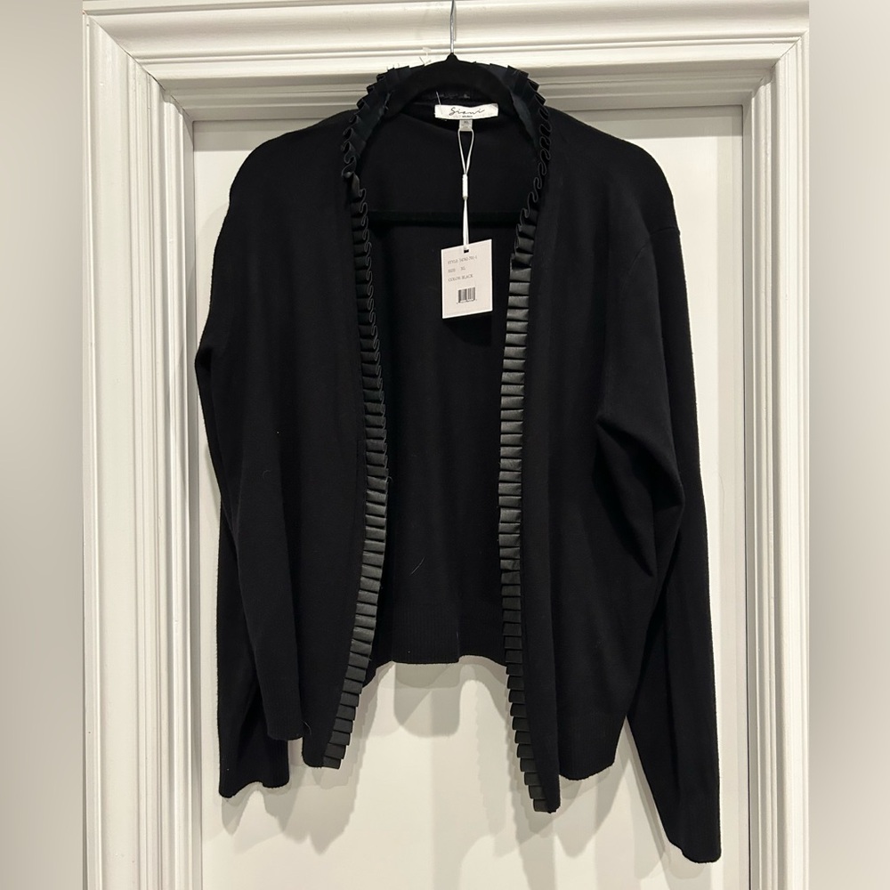 Siani black cardigan with satin trim. Size XL. NWT.